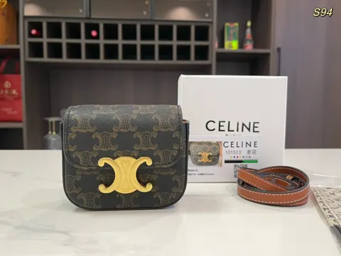 Celine Triomphe
