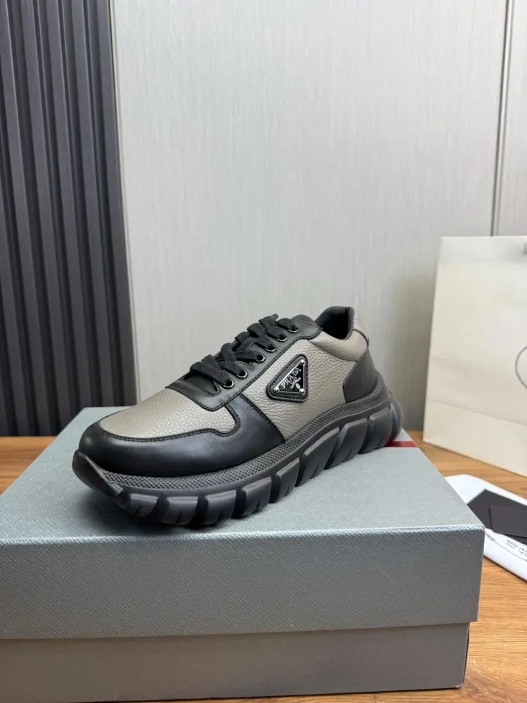 Prada casual sports shoes imported original cowhide stitching imported mesh