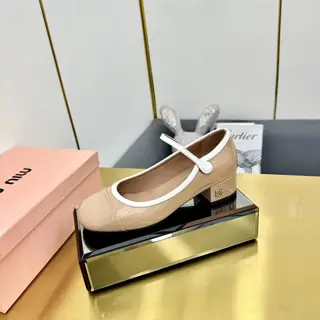 MiuMiu/MiuMiu 25ss early spring catwalk new slip-on loafers Mary Jane ballet