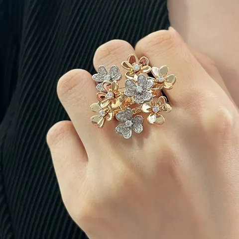 Van Cleef & Arpels 8 floral rings