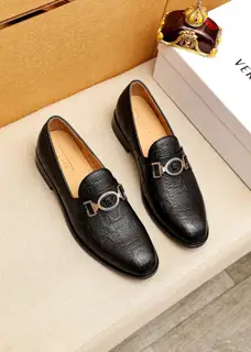 Versace casual leather shoes