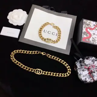 Gucci GG bracelet definitely Gucci style