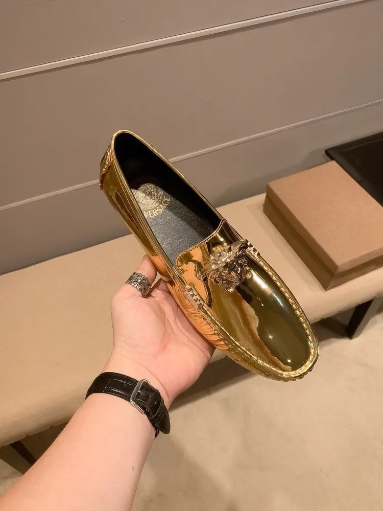 Versace men’s four-season bean shoes