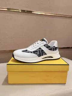 Fendi men’s new lace-up sneakers