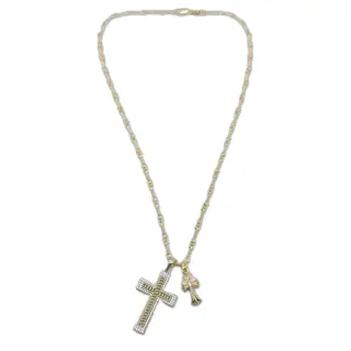 Chrome Hearts necklace Different patterns and design styles present a unique look. The