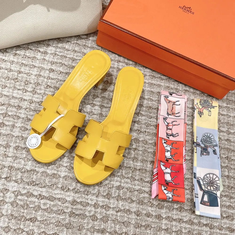 Hermes H Slippers Oran Sandal Series————————————Fashionable and versatile Super comfortable