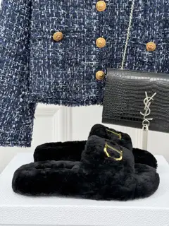 Dior furry slippers series