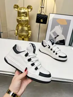 Miu Miu Miu This year’s hottest white shoes