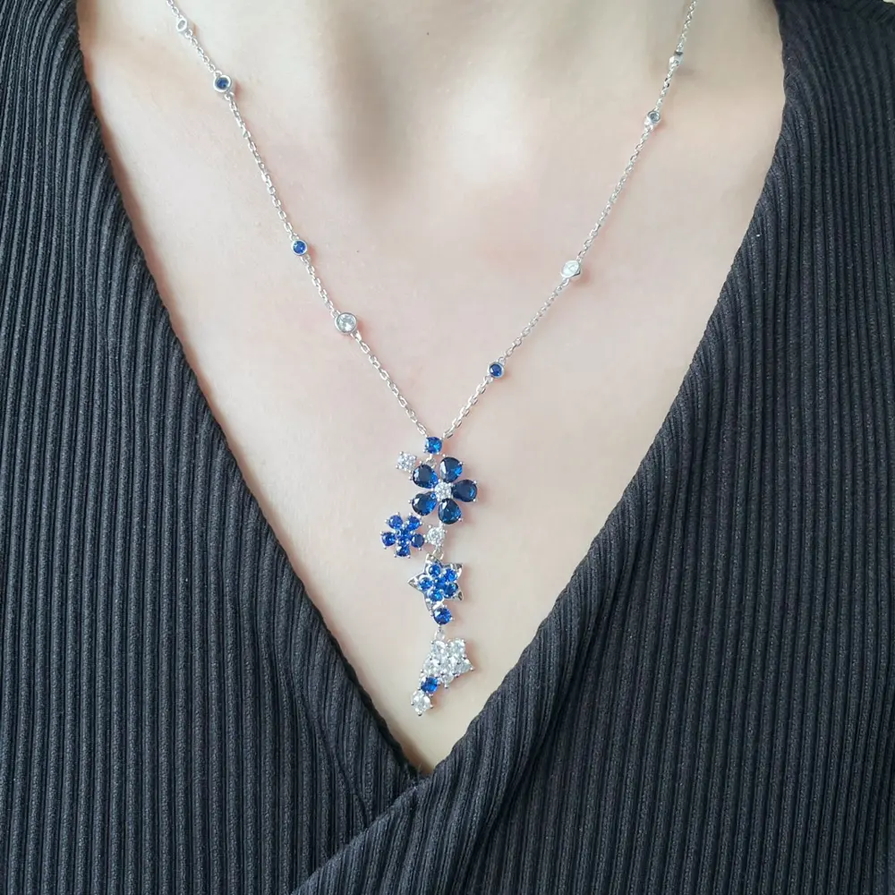 Van Cleef & Arpels Blue Diamond Floral Necklace