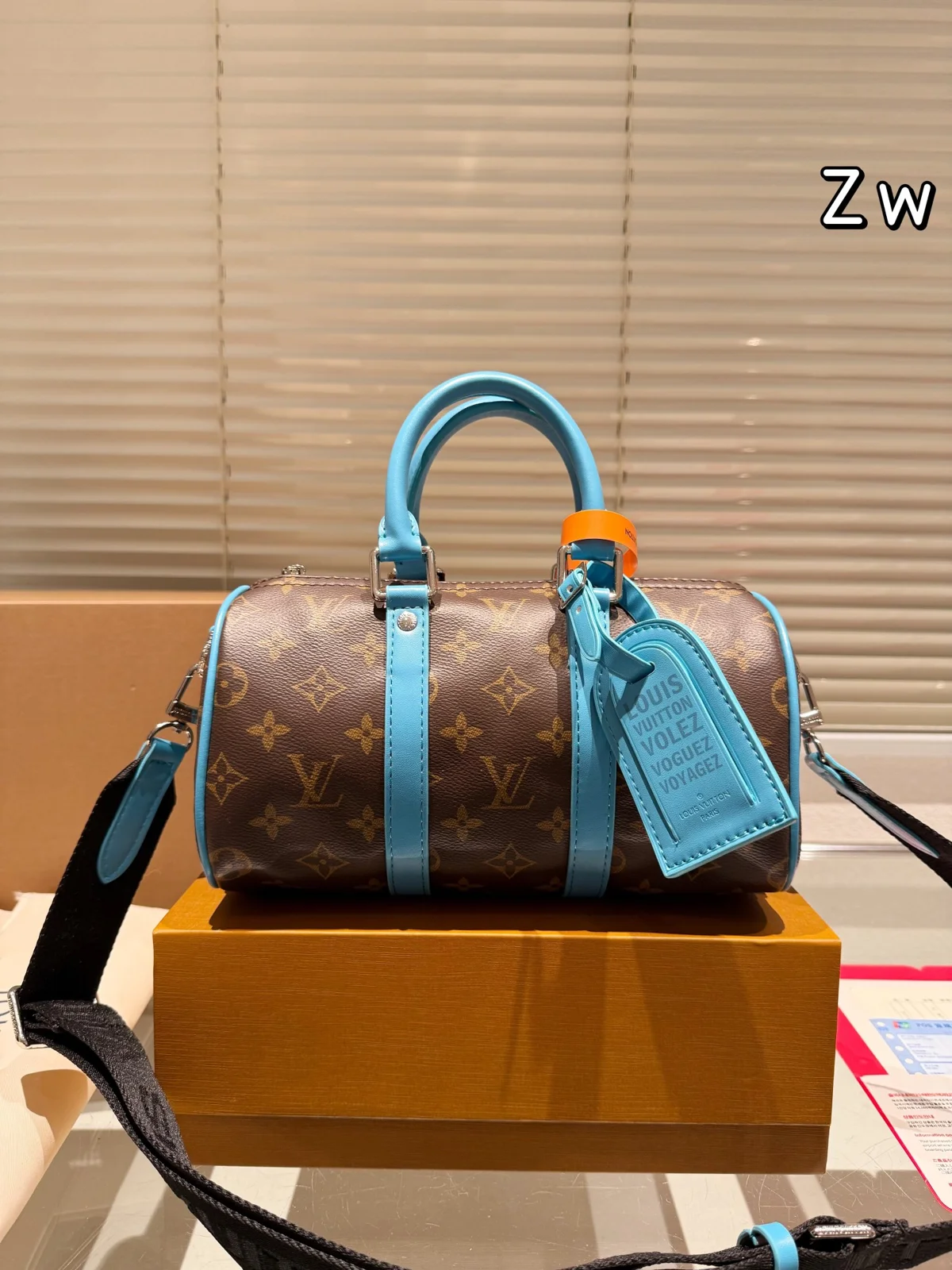 Louis Vuitton Speedy