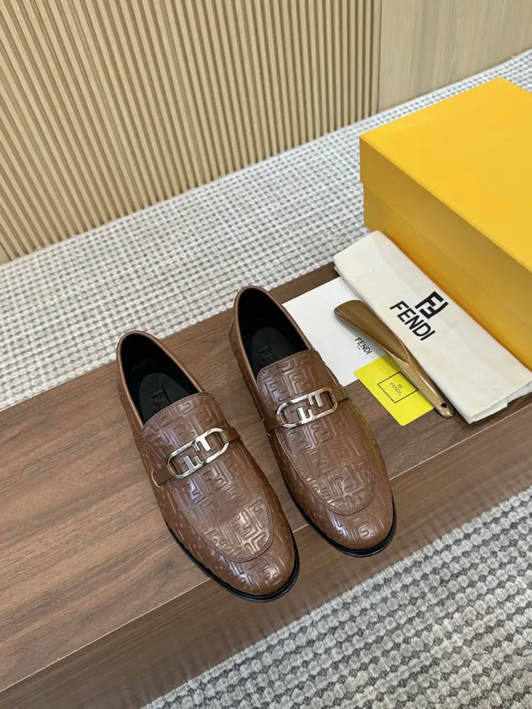 Fendi men’s business casual leather shoes