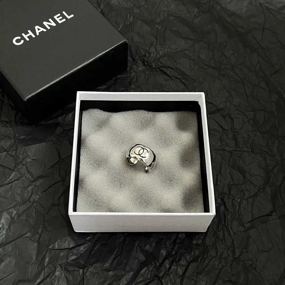 Chanel vintage ring