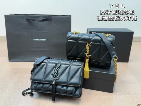 Yves Saint Laurent Bag