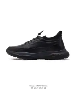 ECCO men’s outdoor sneakers