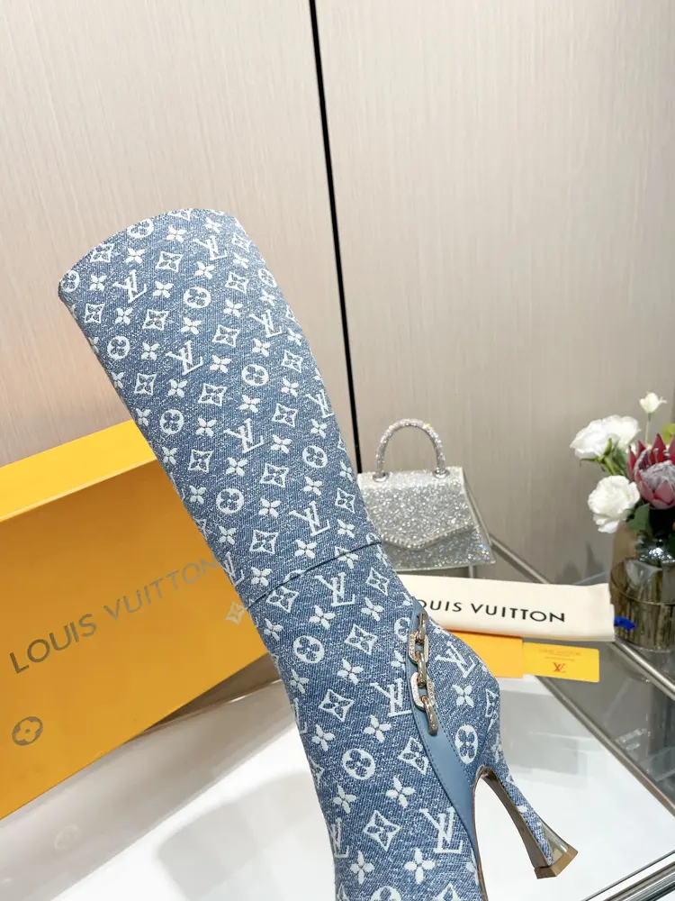 Louis Vuitton show style 16-inch boots