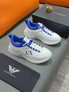 Armani casual shoes)