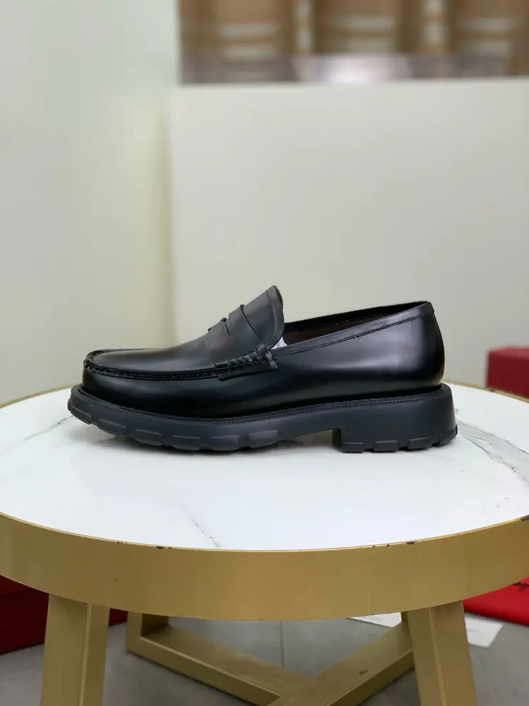 Salvatore Ferragamo business formal leather shoes