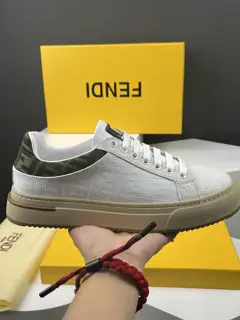 Fendi casual sneakers Little Monster men’s popular new model Imported water-dyed cowhide