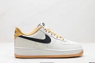 NIKE AIR FORCE 1’07 Sneakers CV1724-107