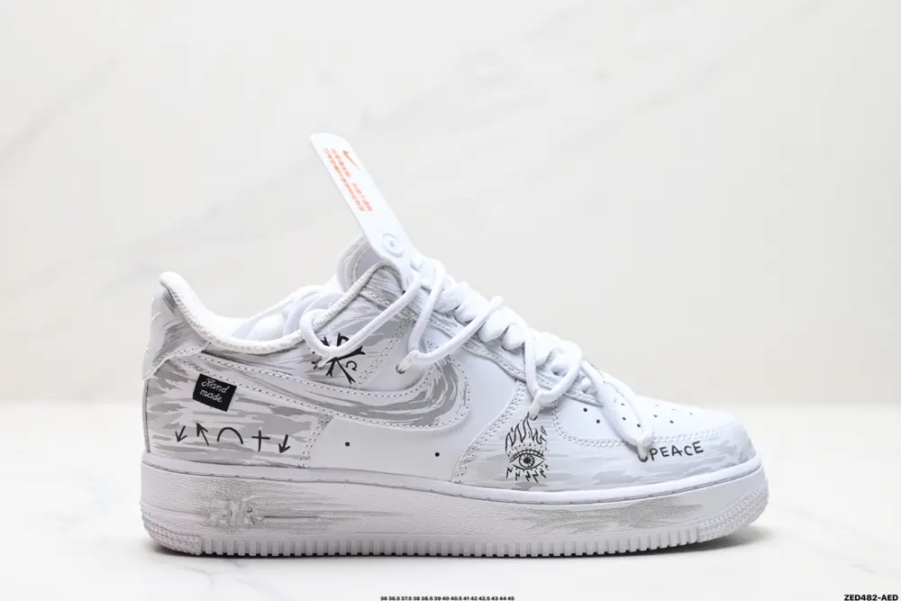 NIKE AIR FORCE 1’07 Sneakers ZH0316-049