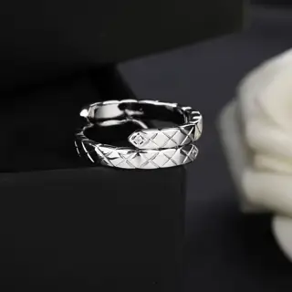 Chanel ring