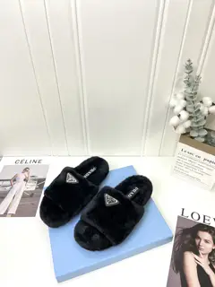 Prada Autumn and Winter Furry Slippers Series