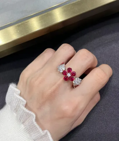 Van Cleef & Arpels Red Corundum Floral Ring Midsummer Night’s Dream Series