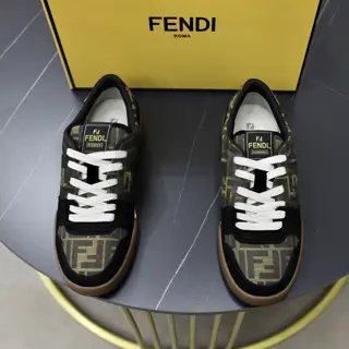 Fendi casual sneakers