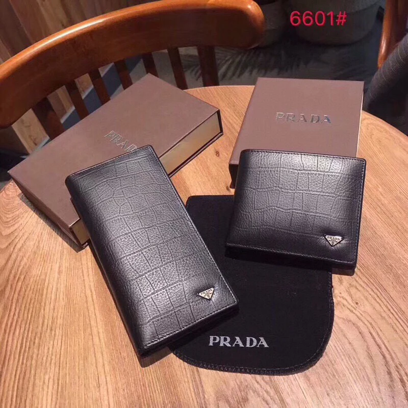 prada Wallet