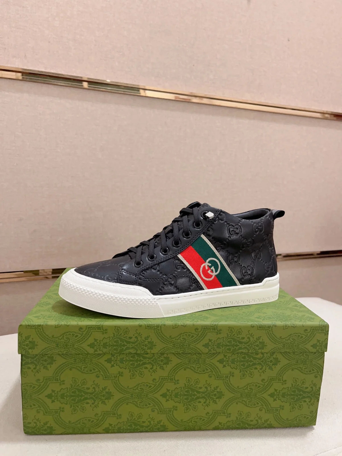 Gucci casual fashion men’s shoes