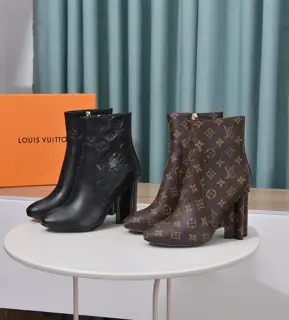 Louis Vuitton high-heeled versatile short boots