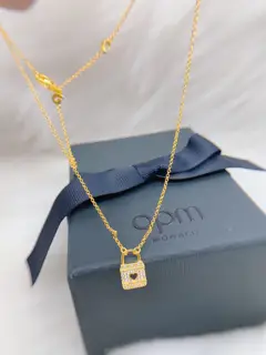 Apm monaco gold love lock pendant necklace