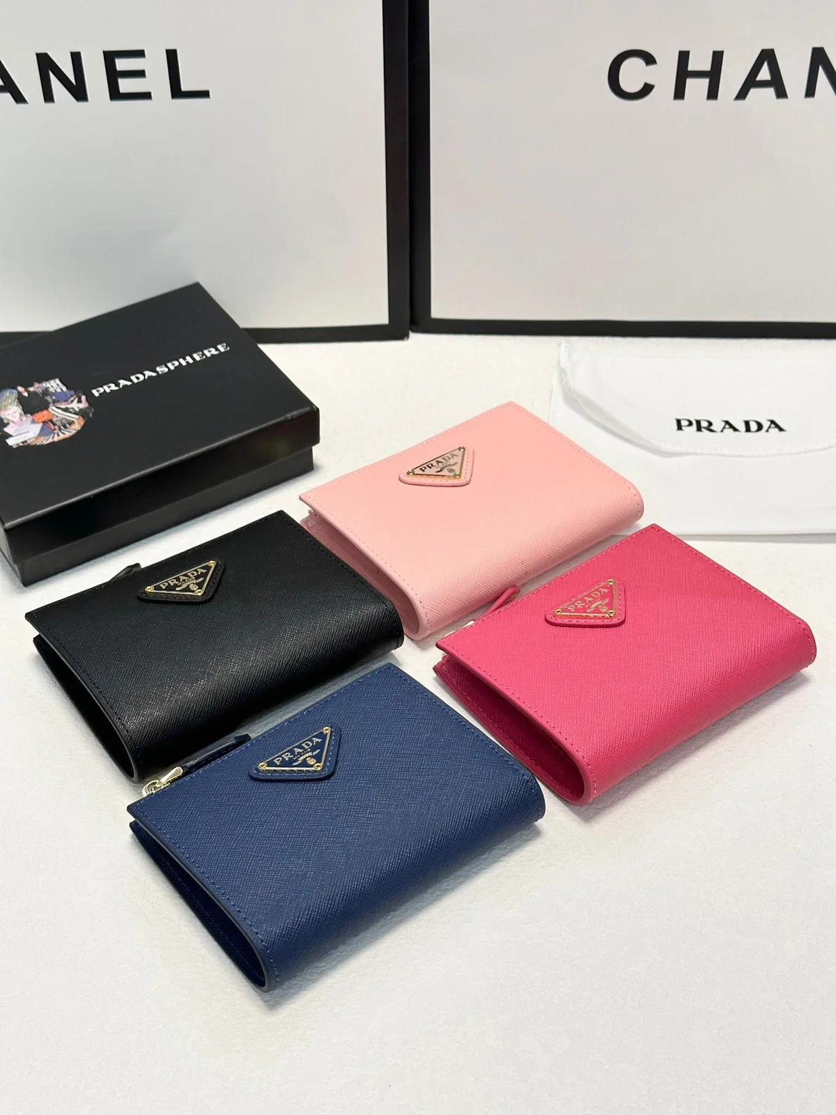 prada Wallet