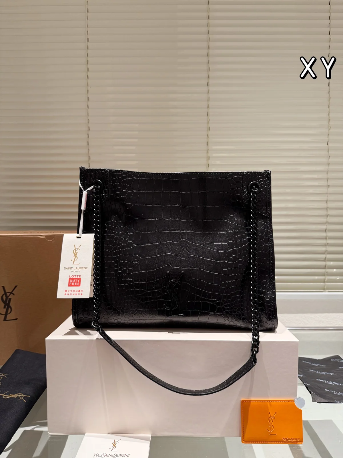 Yves Saint Laurent Bag