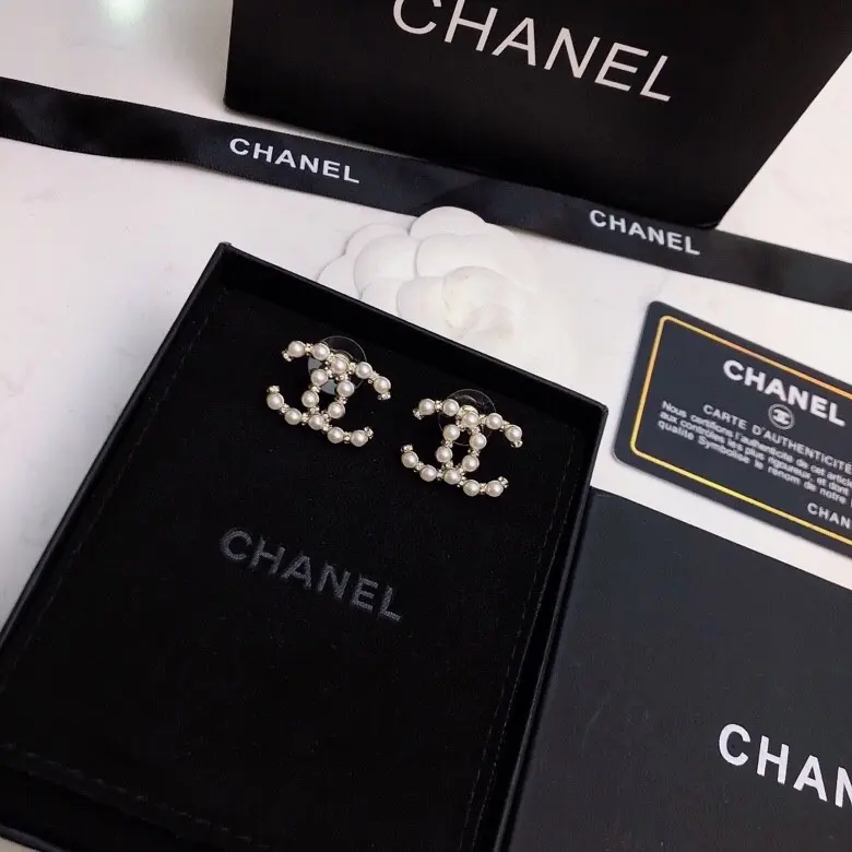 Chanel pearl earrings