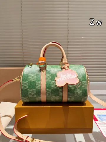 Louis Vuitton Speedy
