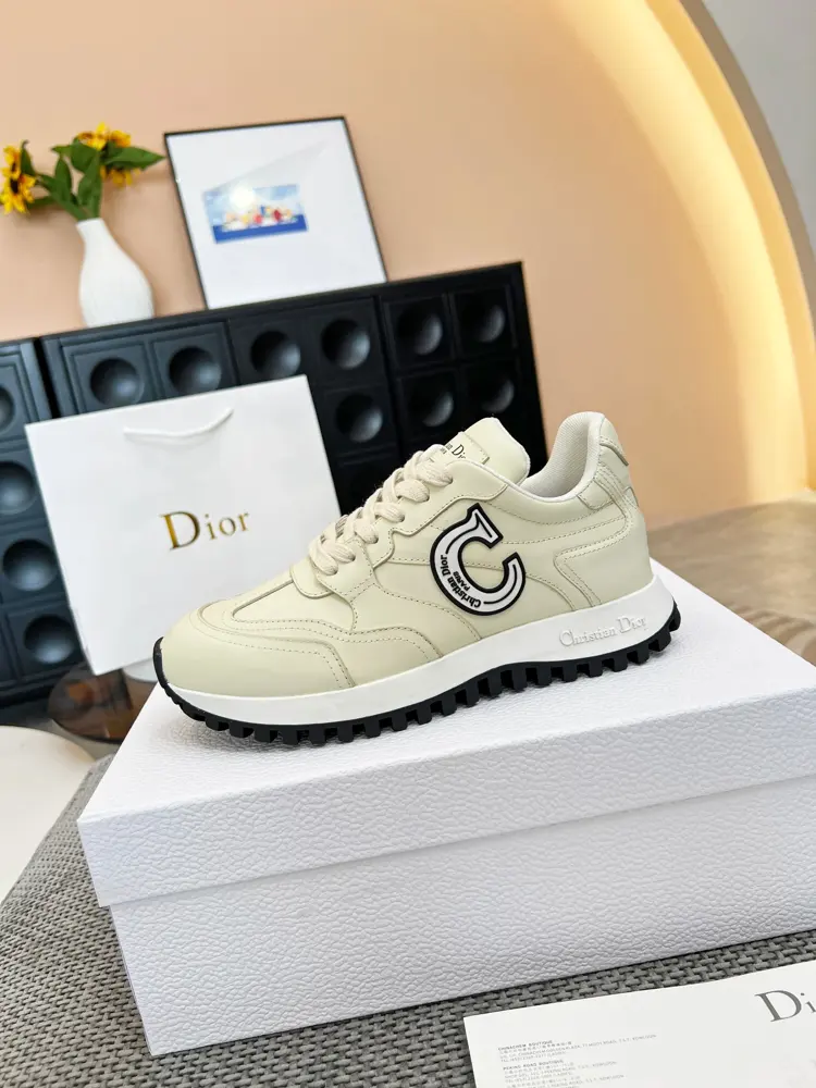 Dior C’est sneakers are eye-catching and stylish. They are carefully