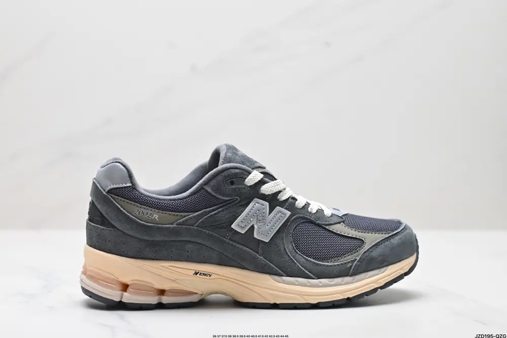 New Balance New Balance 2002R Retro Item Shoes ML2002RA