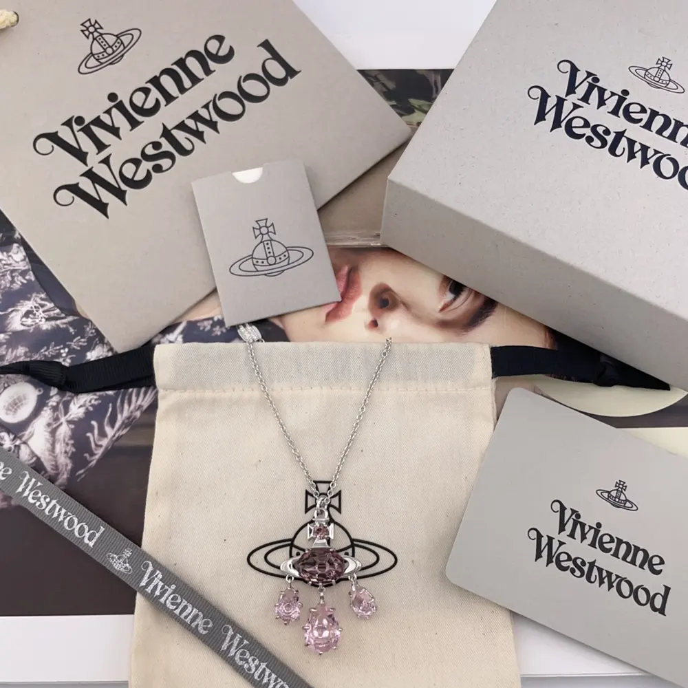 Vivienne Westwood stunning dreamcatcher Saturn necklace