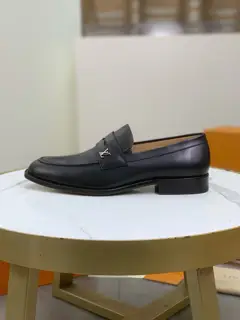Louis Vuitton business leather shoes