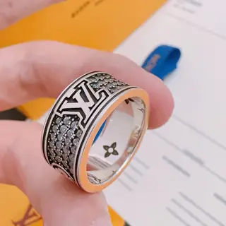 Louis Vuitton ring