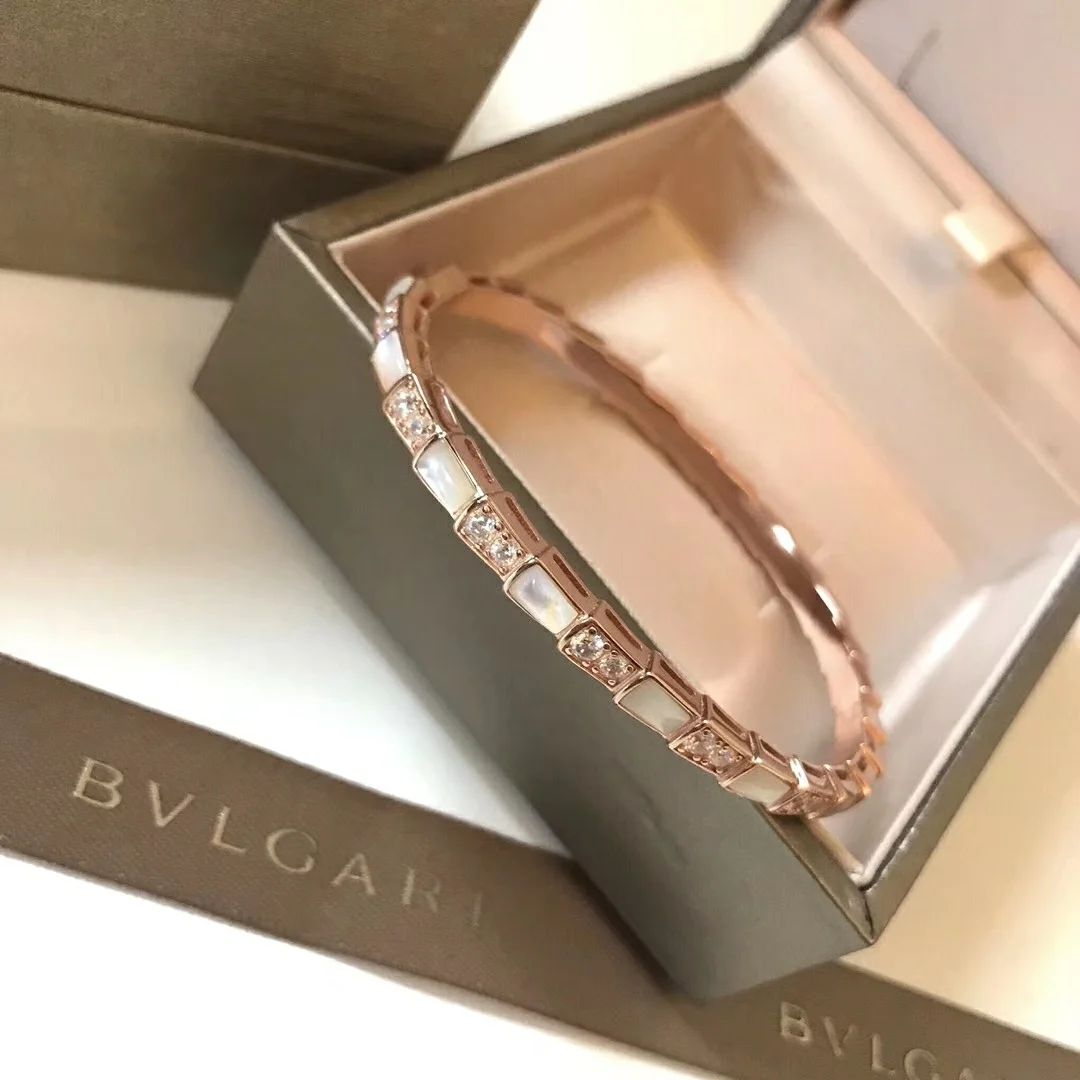 Bvlgari The quality and workmanship of the snake bracelet beats all the goods on the market