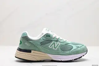 New Balance uses Taiwan-made pig leather and breathable mesh materials MR993PG