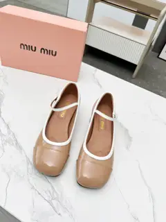 MiuMiu/MiuMiu 25ss early spring catwalk new slip-on loafers Mary Jane ballet