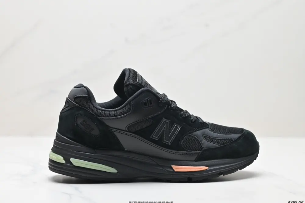 NB New Balance New Balance 991v2 Made in UK “Black” series British-made classic versatile U991NV2