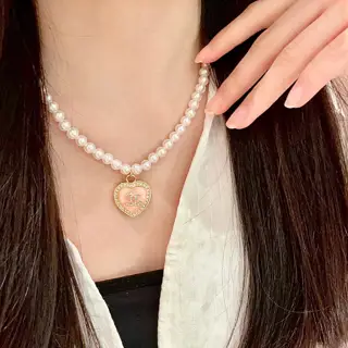 Chanel vintage necklace