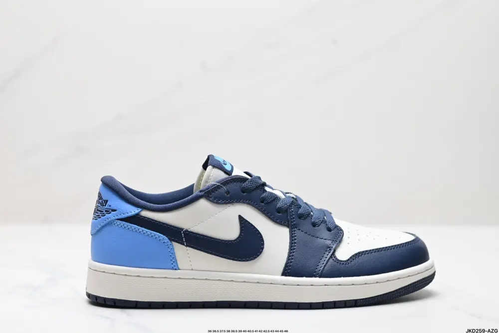 Nike Air Jordan 1 Low Sneakers CZ0790-400