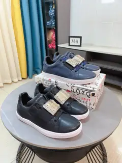 Dolce & Gabbana Dolce&Gabbana high-end men’s sports and casual shoes. Original goods from