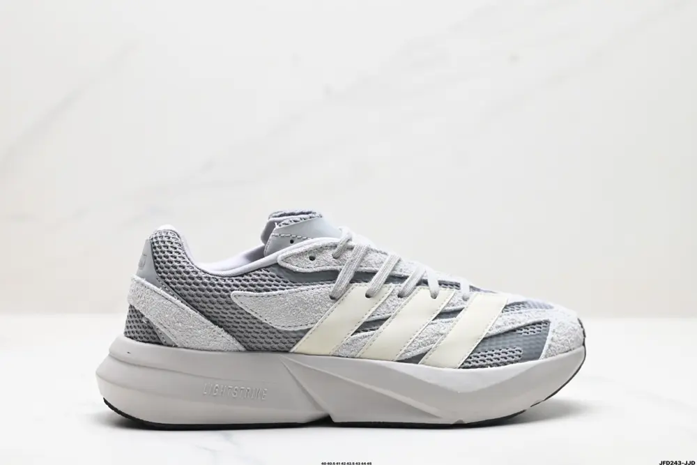Adidas LIGHTBLAZE Comfortable and non-slip New Adidas low-top running shoes JQ9975