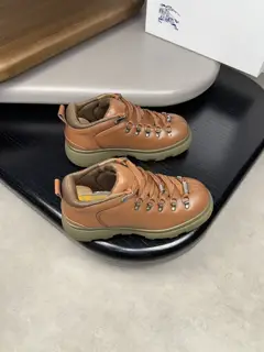 BURBERRY casual shoes